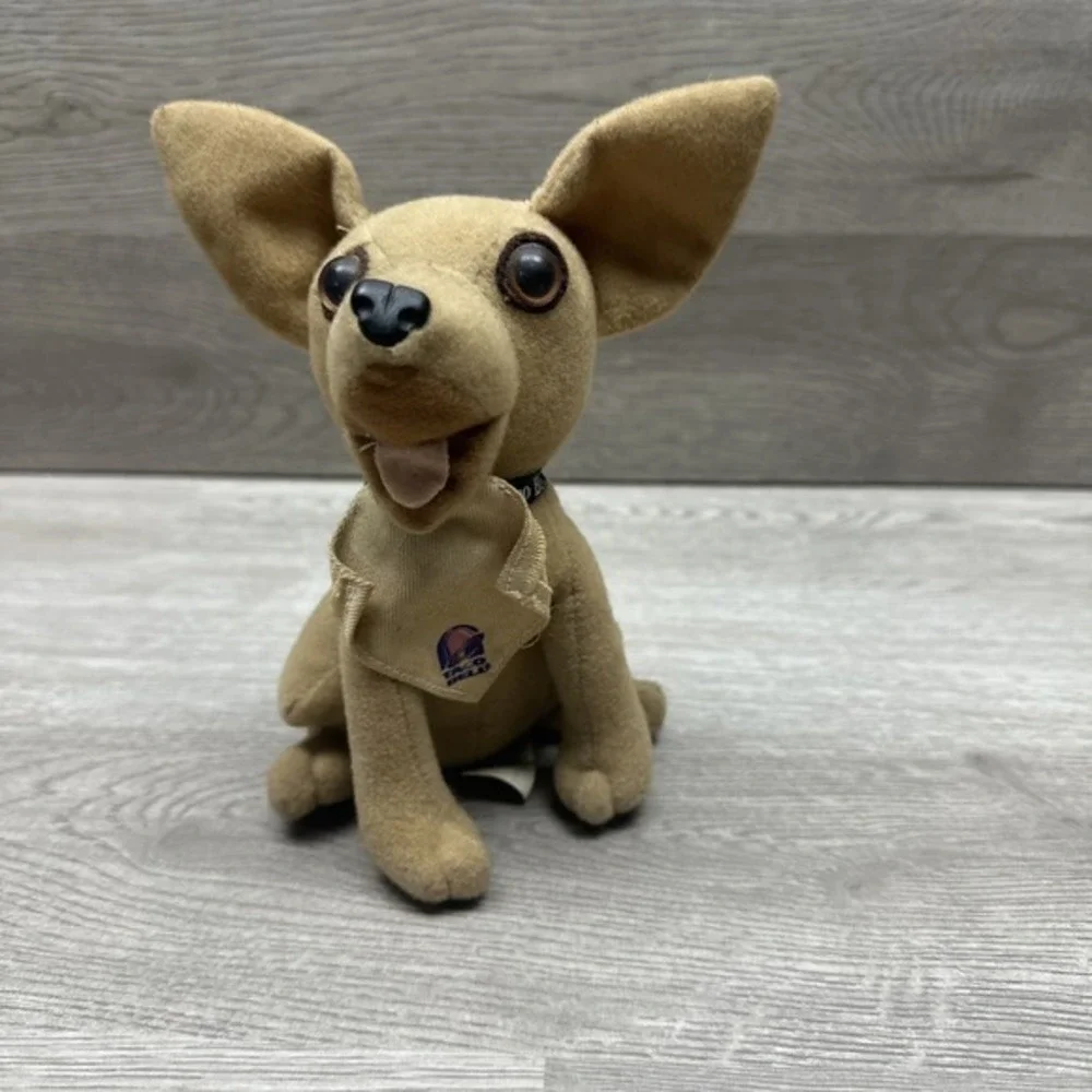 3 Vintage Taco Bell Chihuahua Plush Toys. Do Not Talk. Three‎ Plush Dogs. Nice!